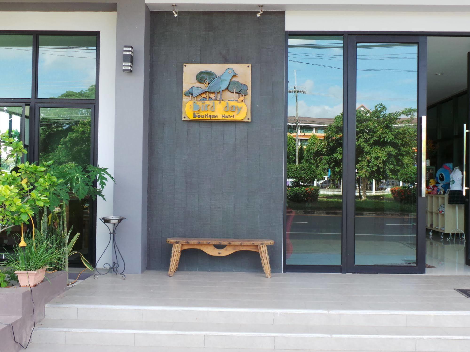 Bird Day Boutique Hotel Mukdahan Kültér fotó